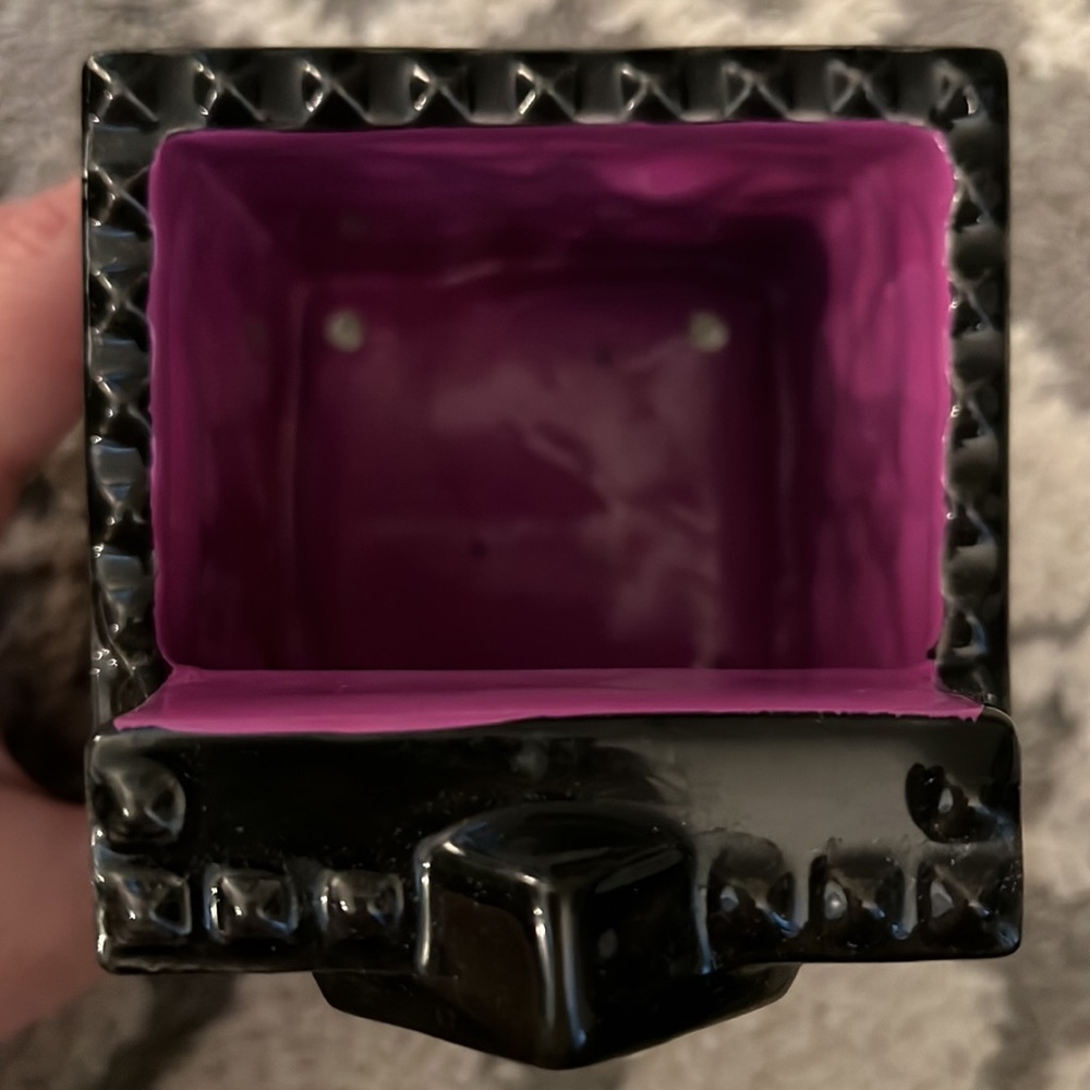 Bath & Body Works Halloween Haunted House soap holder, EUC! - Picture 5 of 6